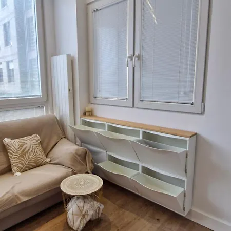 アパート Igoleku